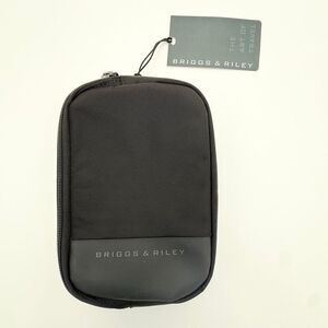Briggs & Riley Holiday Small Sling Bag - Black